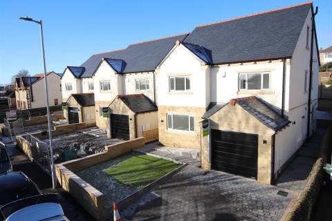 View Full Details for Moorview Villas, Westfield Lane