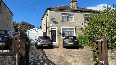 View Full Details for Harrogate Road, Eccleshill, Bradford